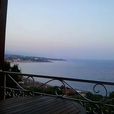 Sofos Apartman Ciliví