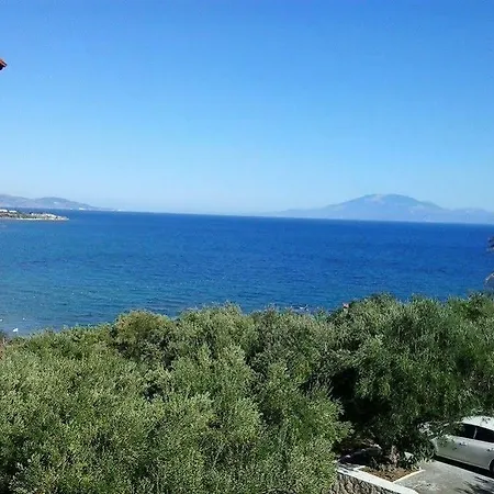 Sofos Apartment